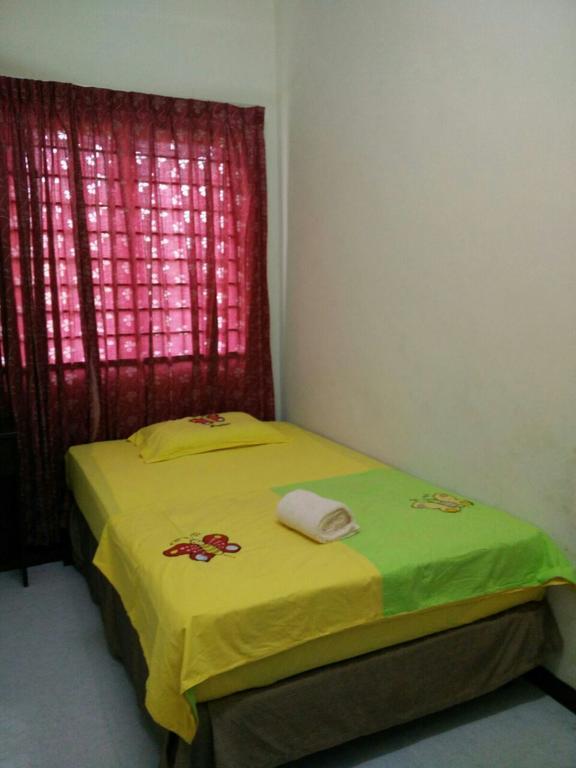 Mahkota Homestay Kuantan Esterno foto